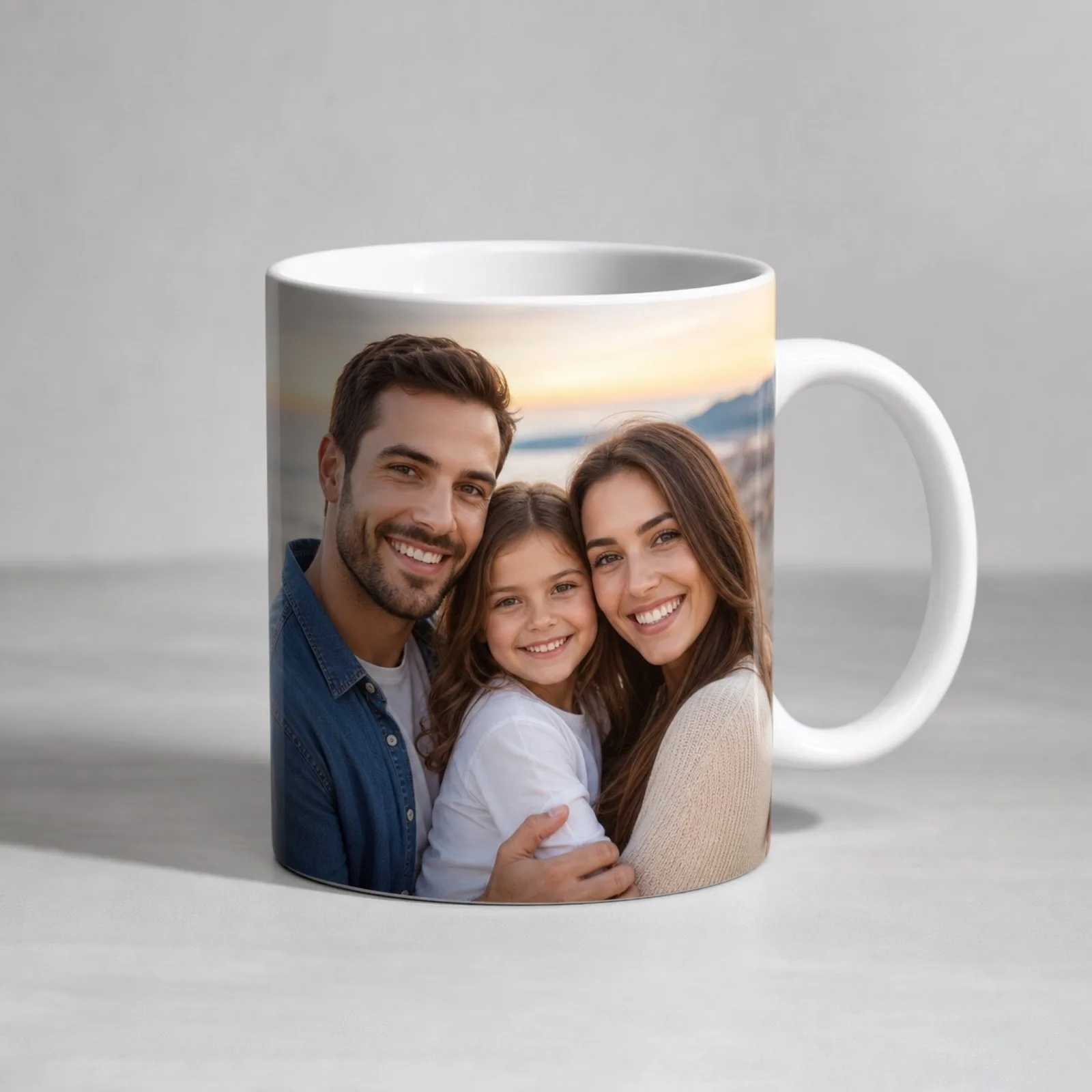Mug en céramique blanche personnalisé avec une photo, imprimé au studio de Neuilly-sur-Marne